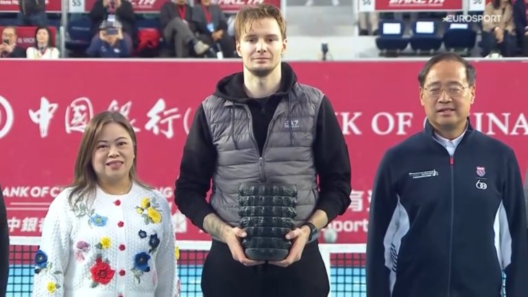 Campeón del ATP 250 de Hong Kong 2026: Alexander Bublik conquista Asia y entra en el Top 10