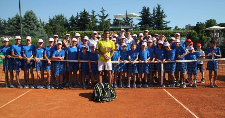 Hernán Casanova, suspendido por apuestas: sanción de la ITIA, multa y nuevo caso de corrupción en el tenis argentino