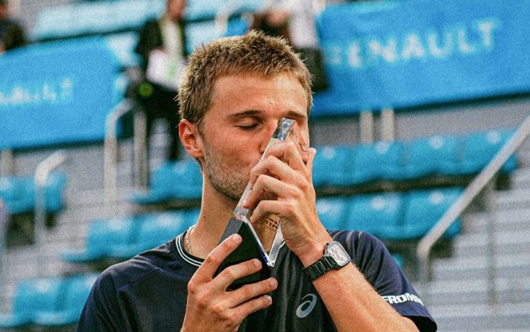 Campeón del ATP Challenger 125 de Busan 2026: Leandro Riedi remonta para llevarse la victoria