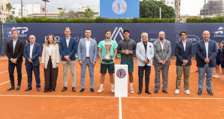 Campeón ATP Challenger 175 Valencia 2026: Miomir Kecmanovic vuelve a la senda de la victoria