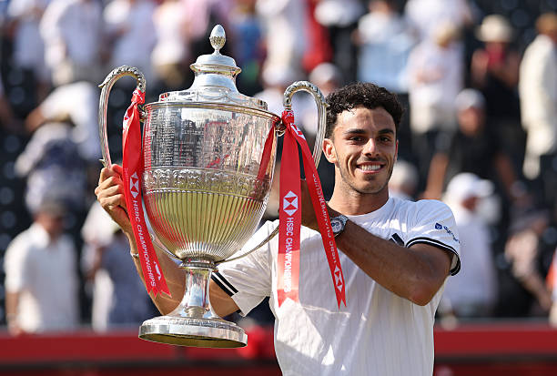 Campeón del ATP 500 de Queen’s 2026: Francisco Cerúndolo conquista el título más importante de su carrera