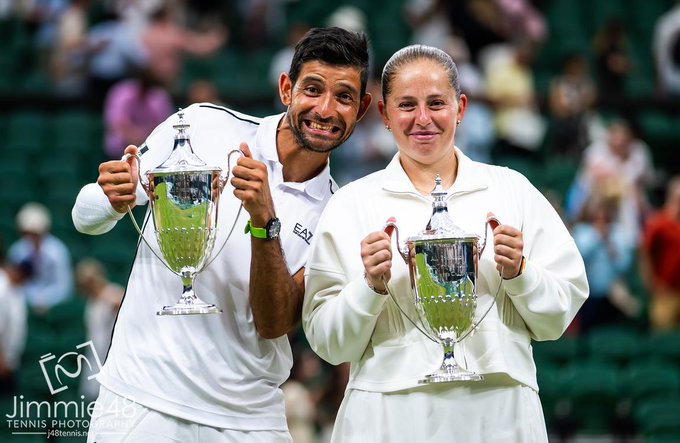 Campeones de Wimbledon 2026 en dobles mixtos: Marcelo Arévalo y Jelena Ostapenko culminan una remontada memorable